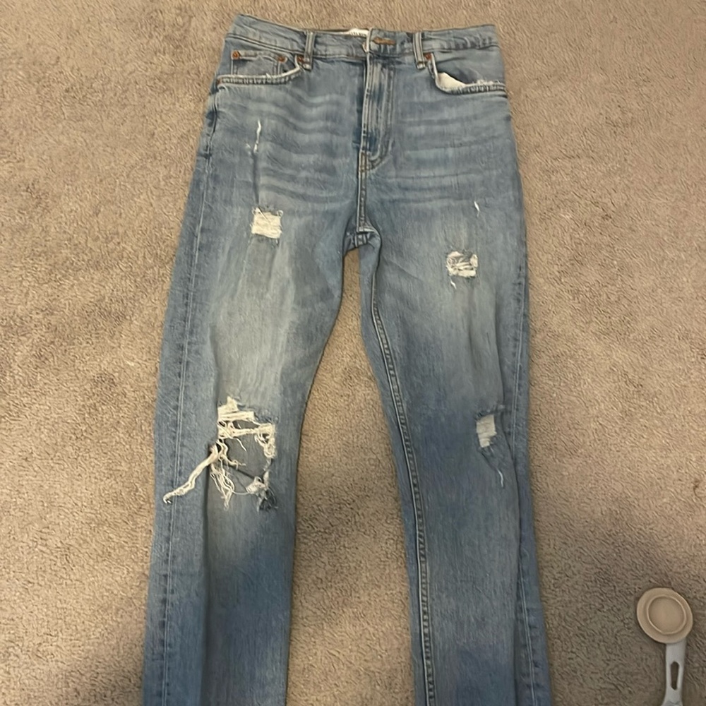 Zara ripped Jeans